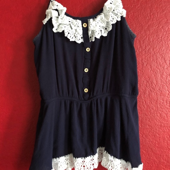 Papaya Tops - Navy blue tank w/ crochet accent